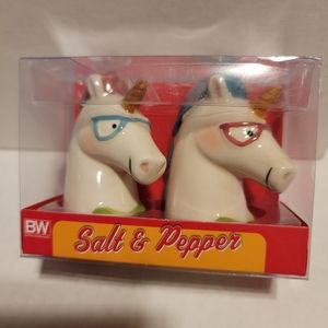 NWT magical Unicorn salt and pepper shakers